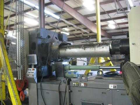 Injection Moulding Machine -2